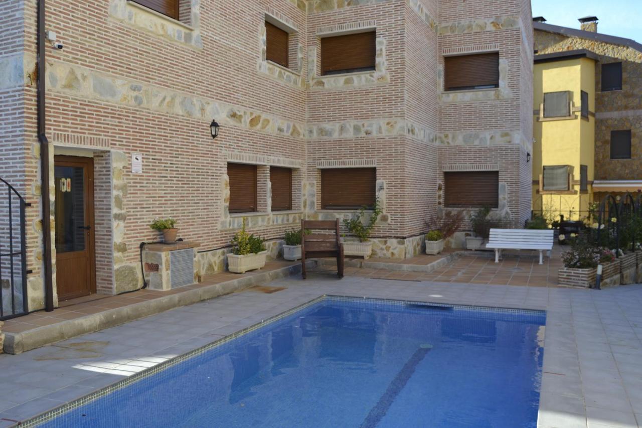 Aldea del Fresno Apartamentos "Casa Rural De Aldea" المظهر الخارجي الصورة
