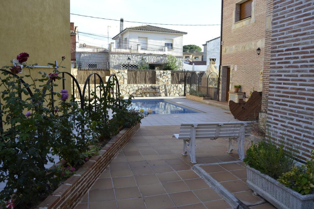 Aldea del Fresno Apartamentos "Casa Rural De Aldea" المظهر الخارجي الصورة