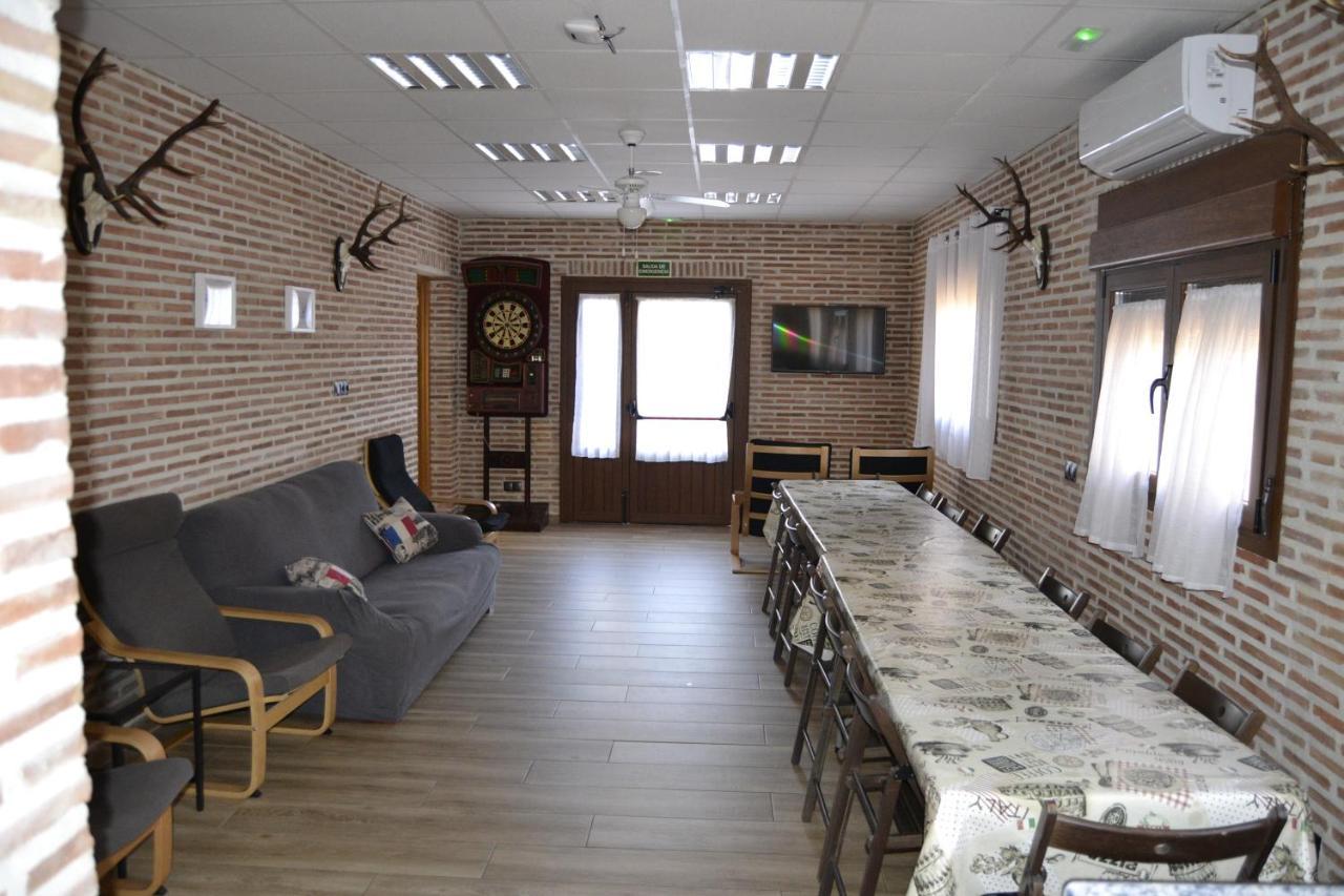 Aldea del Fresno Apartamentos "Casa Rural De Aldea" المظهر الخارجي الصورة