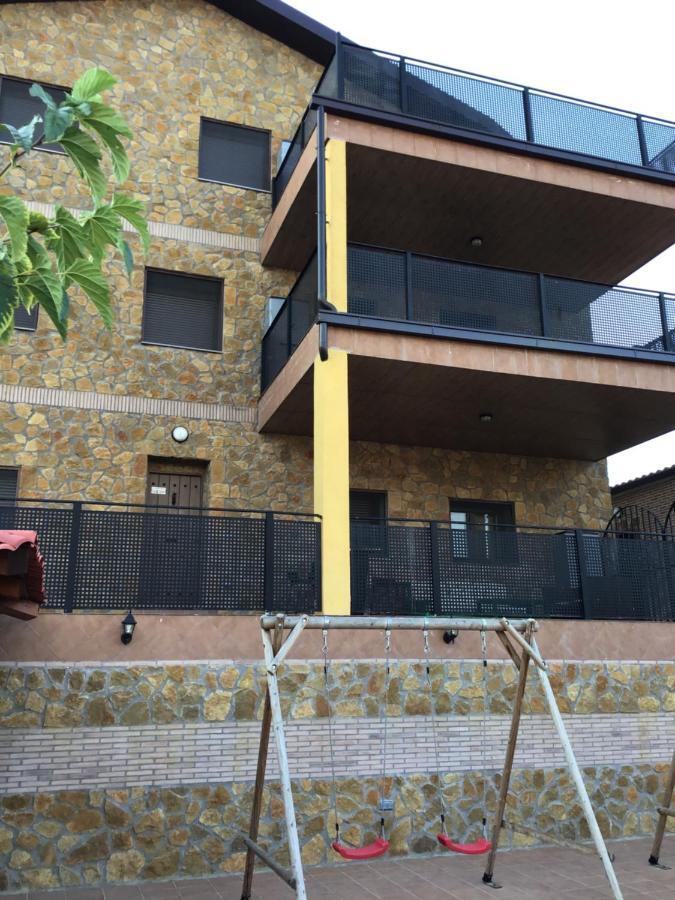 Aldea del Fresno Apartamentos "Casa Rural De Aldea" المظهر الخارجي الصورة