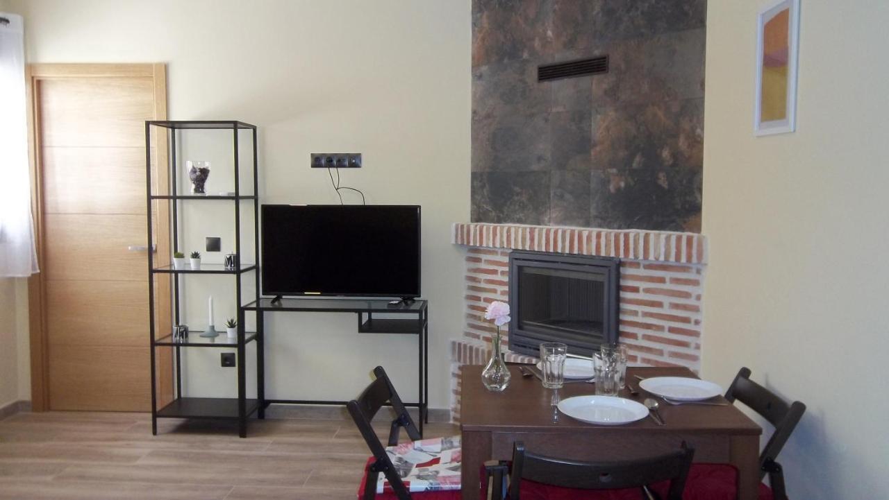 Aldea del Fresno Apartamentos "Casa Rural De Aldea" المظهر الخارجي الصورة